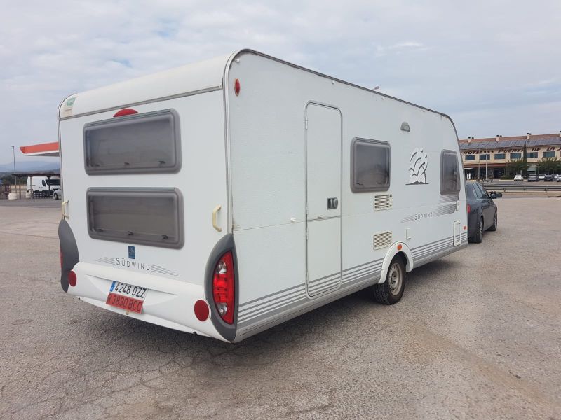 En venta Knaus KNAUS SÜDWIND 500 FSK Blanco 2007 Valencia foto 3