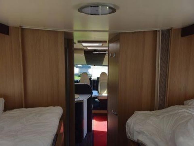 En venta McLouis Nevis 273 Blanco 2021 Madrid foto 5