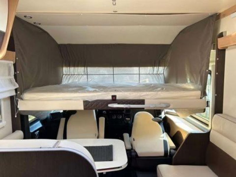 En venta McLouis Nevis 273 Blanco 2021 Madrid foto 7