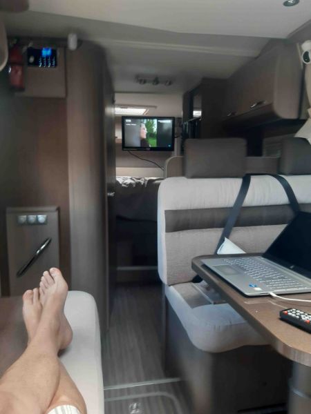 En venta Adria Matrix Supreme M 667 SPS Blanco 2013 Tarragona foto 10