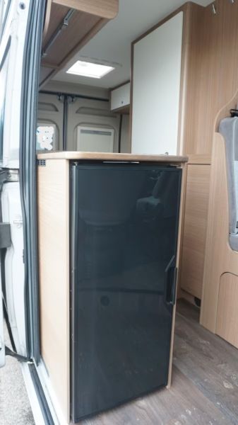 En venta Carado CVE 600 Blanco 2021 Barcelona foto 5