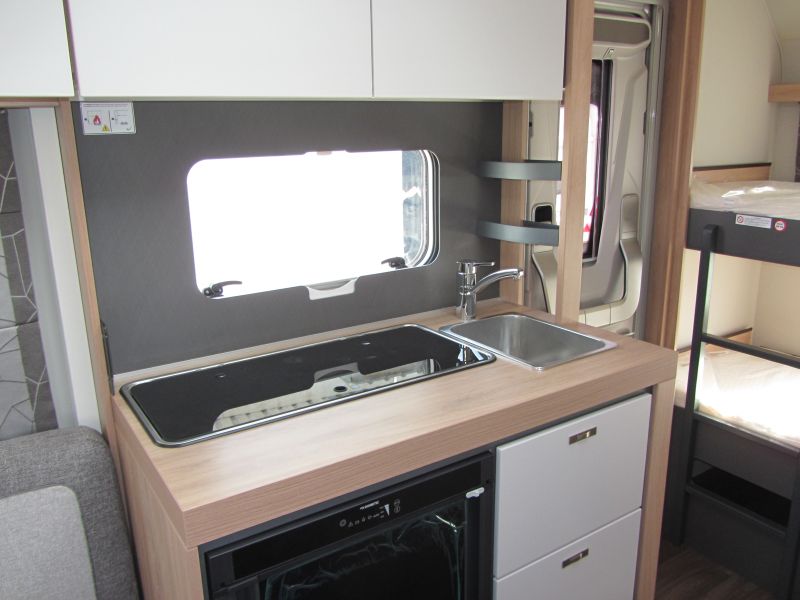 En venta Knaus SPORT 400 LKK Blanco 2026 Sevilla foto 6