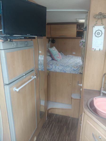 En venta Pilote Aventura 710G Blanco 2009 Barcelona foto 4