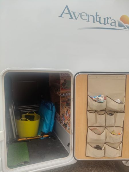 En venta Pilote Aventura 710G Blanco 2009 Barcelona foto 6