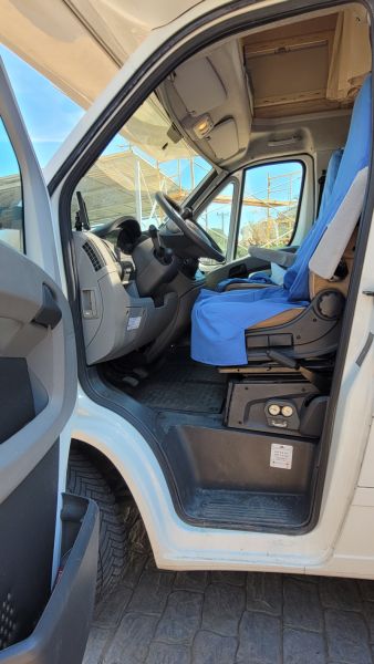 En venta Adria CORAL A 680 SK Blanco 2009 Tarragona foto 7