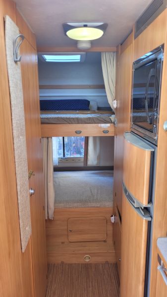En venta Adria CORAL A 680 SK Blanco 2009 Tarragona foto 12