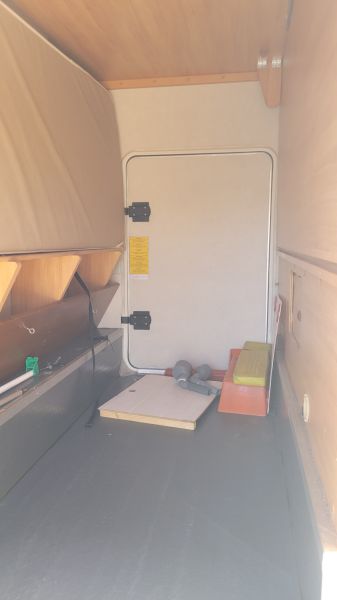 En venta Adria CORAL A 680 SK Blanco 2009 Tarragona foto 13