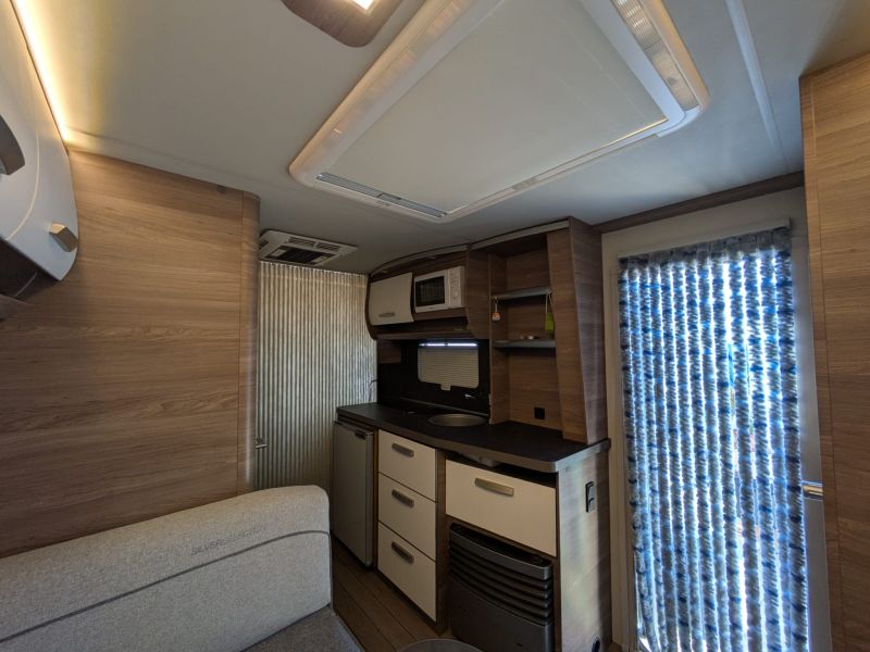 En venta Knaus Sport Silver Selection 420 QD Blanco 2020 Cádiz foto 1