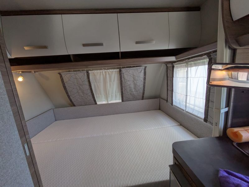En venta Knaus Sport Silver Selection 420 QD Blanco 2020 Cádiz foto 8