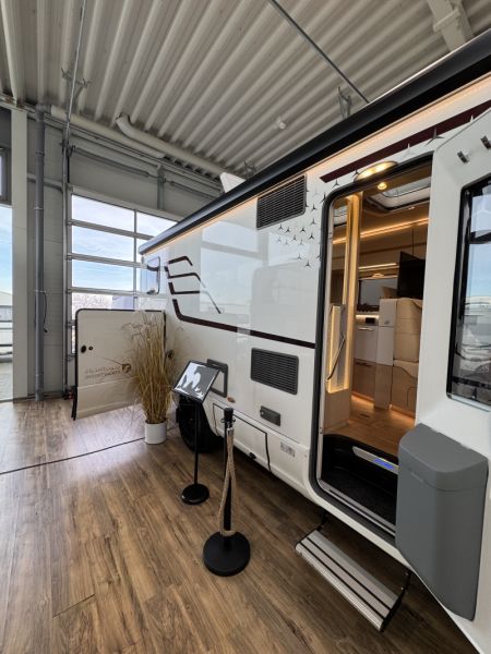 En venta Hymer / Eriba / Hymercar Hymer B ML-T Rojo 2022 Alicante foto 12