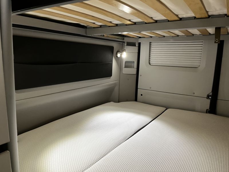 En venta Adria TWIN 640 SPB FAMILY SUPREME Blanco 2021 Barcelona foto 17