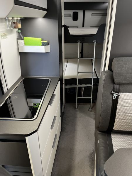 En venta Adria TWIN 640 SPB FAMILY SUPREME Blanco 2021 Barcelona foto 20