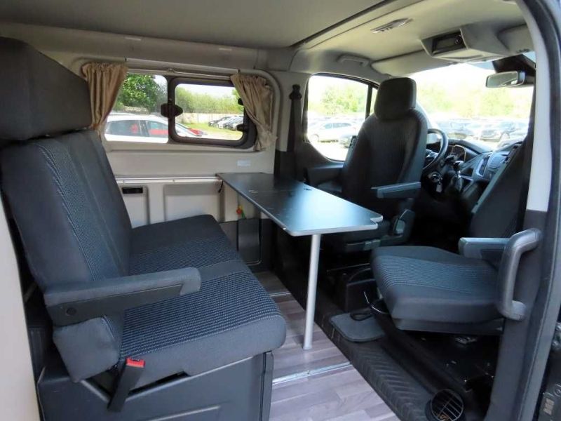 En venta Ford Transit Custom Negro 2017 Cádiz foto 3