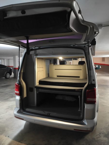 En venta Volkswagen California Beach T5 2.0 TDI 140cv Gris 2013 Castellón foto 7