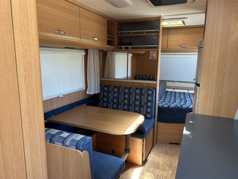 En venta Knaus Sport 500 QDK Blanco 2009 Barcelona foto 19