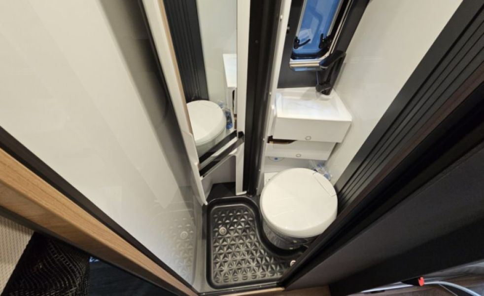 En venta Knaus BOXLIFE 540 MQ Gris 2026 Sevilla foto 4