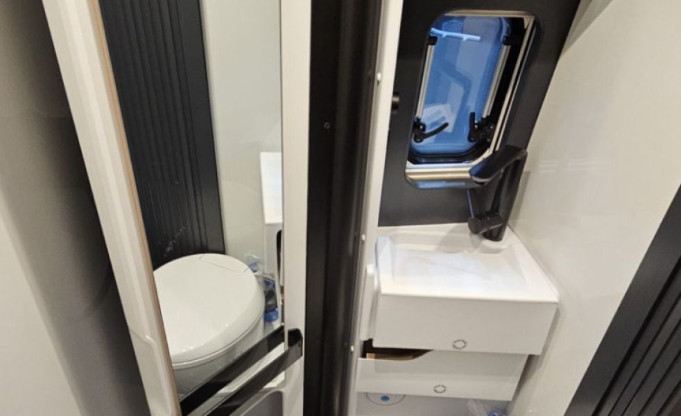 En venta Knaus BOXLIFE 540 MQ Gris 2026 Sevilla foto 8