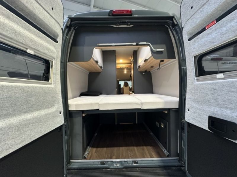 En venta Knaus BOXLIFE 600 DQ Gris 2026 Sevilla foto 6