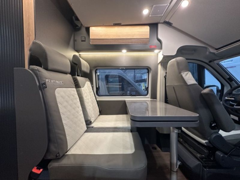 En venta Knaus BOXLIFE 600 DQ Gris 2026 Sevilla foto 10