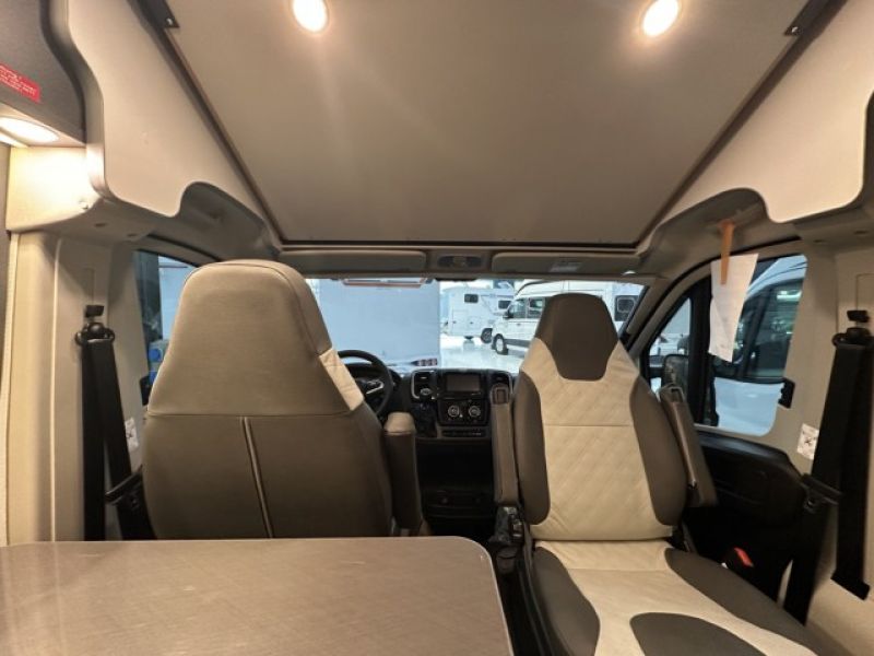 En venta Knaus BOXLIFE 600 DQ Gris 2026 Sevilla foto 14