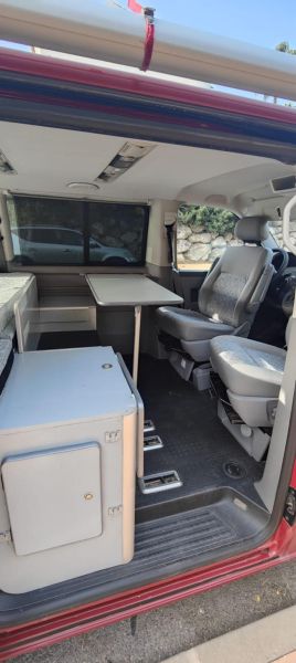 En venta Volkswagen Transporter  Rojo 2007 Málaga foto 10