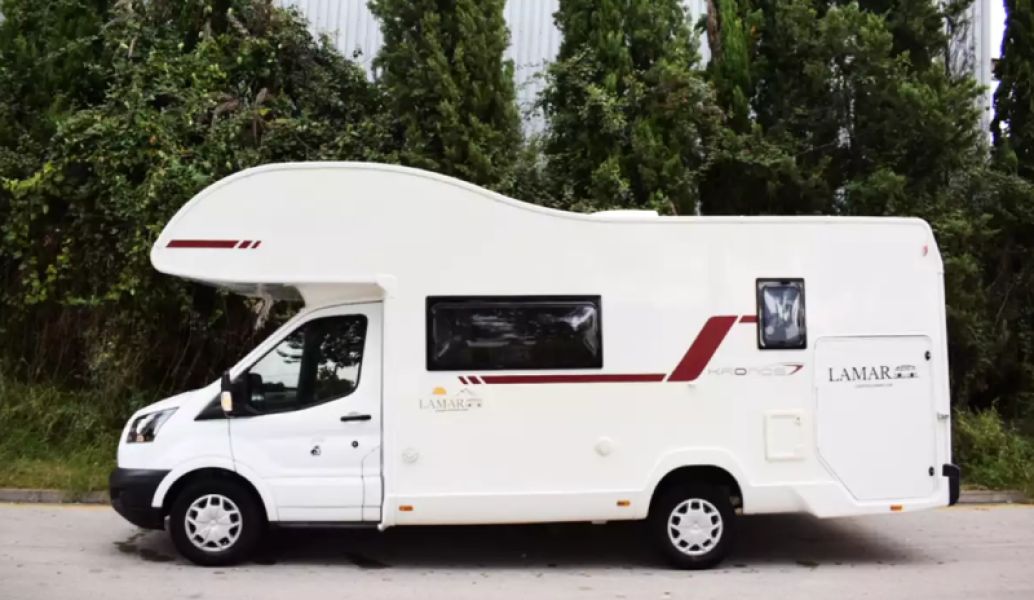 En venta Ford Roller Team Kronos 279M Blanco 2019 Girona foto 1