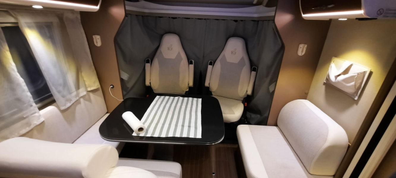 En venta Etrusco 7400QB Blanco 2019 Huelva foto 7