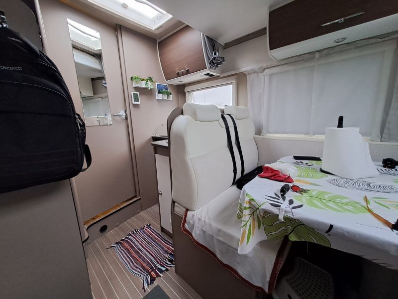 En venta Etrusco 7400QB Blanco 2019 Huelva foto 8