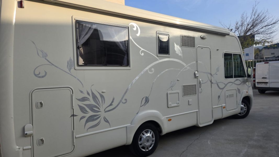 En venta Fiat WELCOME I778 Beige 2012 Valencia foto 2