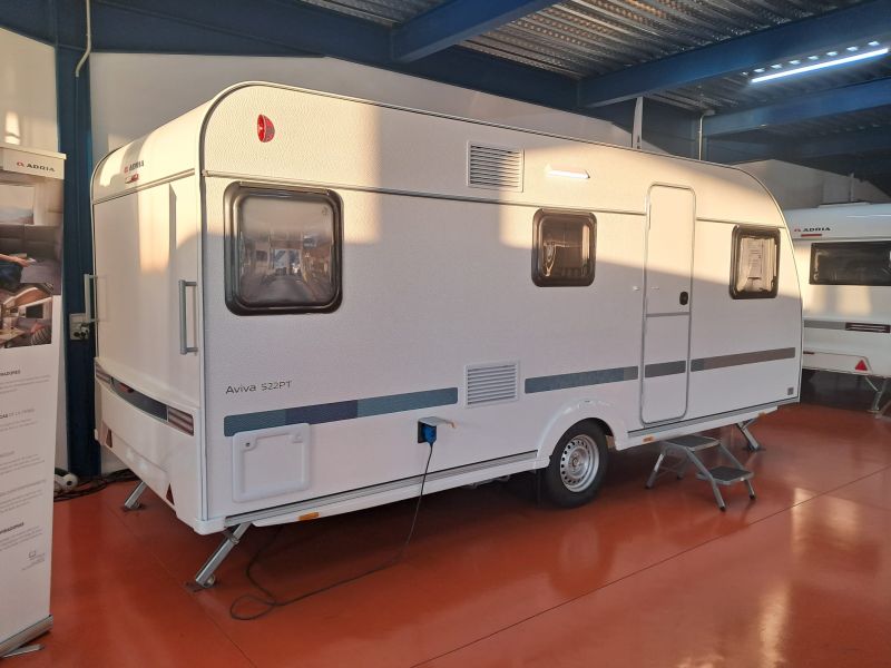 En venta Adria Adria Aviva 522 PT Aire Acondicionado Blanco 2026 Barcelona foto 3