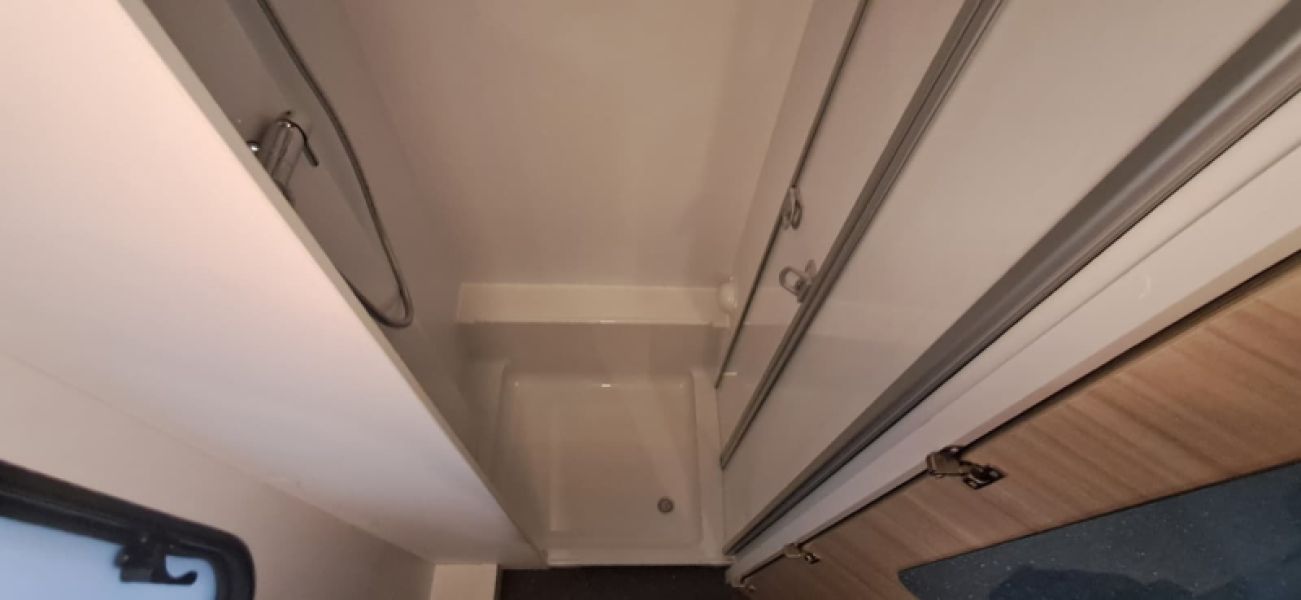 En venta Adria Adria Altea 552 PK 60Y 60 Anniversary Gris 2026 Barcelona foto 16