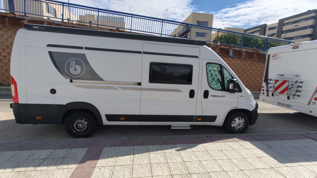 En venta Benimar 190 up 2021 Madrid foto 2