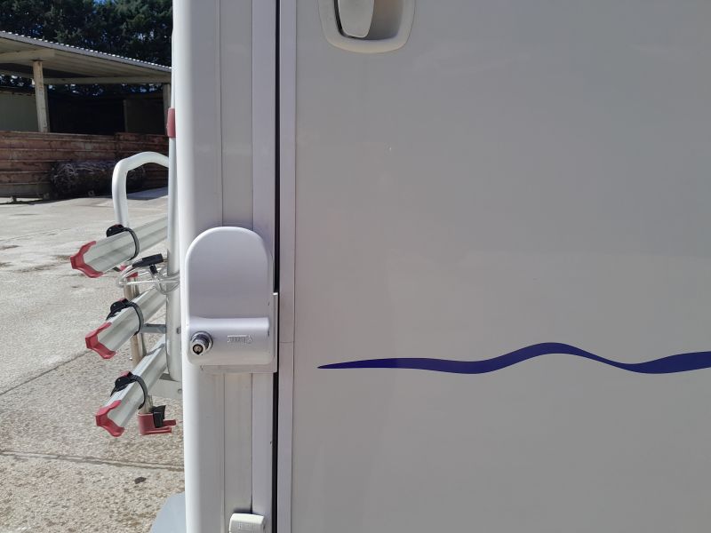 En venta Benimar Sport 310 Blanco 2010 Navarra foto 10
