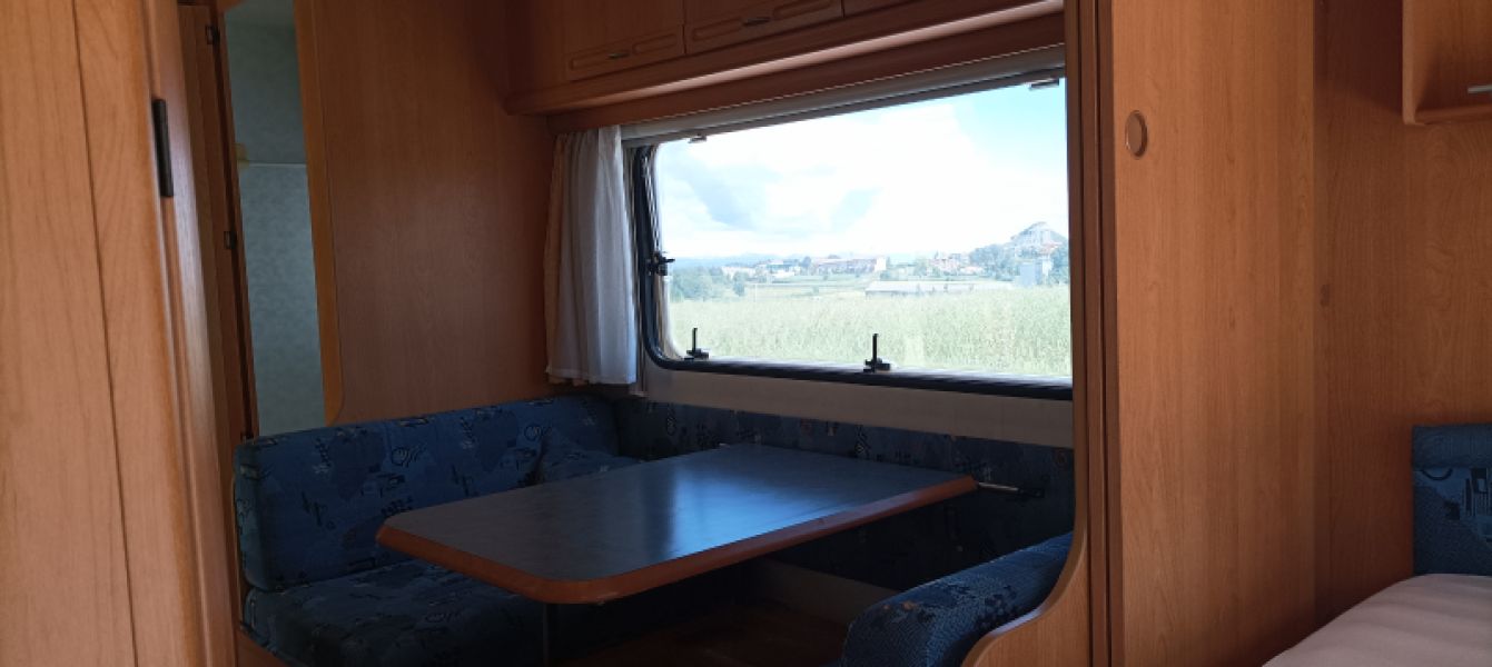 En venta Adria B-542PK Blanco 2001 Barcelona foto 16