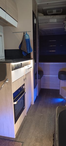 En venta Challenger 274 Quartz Blanco 2018 Barcelona foto 17