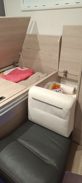 En venta Challenger 274 Quartz Blanco 2018 Barcelona foto 22