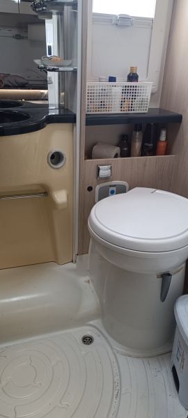 En venta Challenger 274 Quartz Blanco 2018 Barcelona foto 29