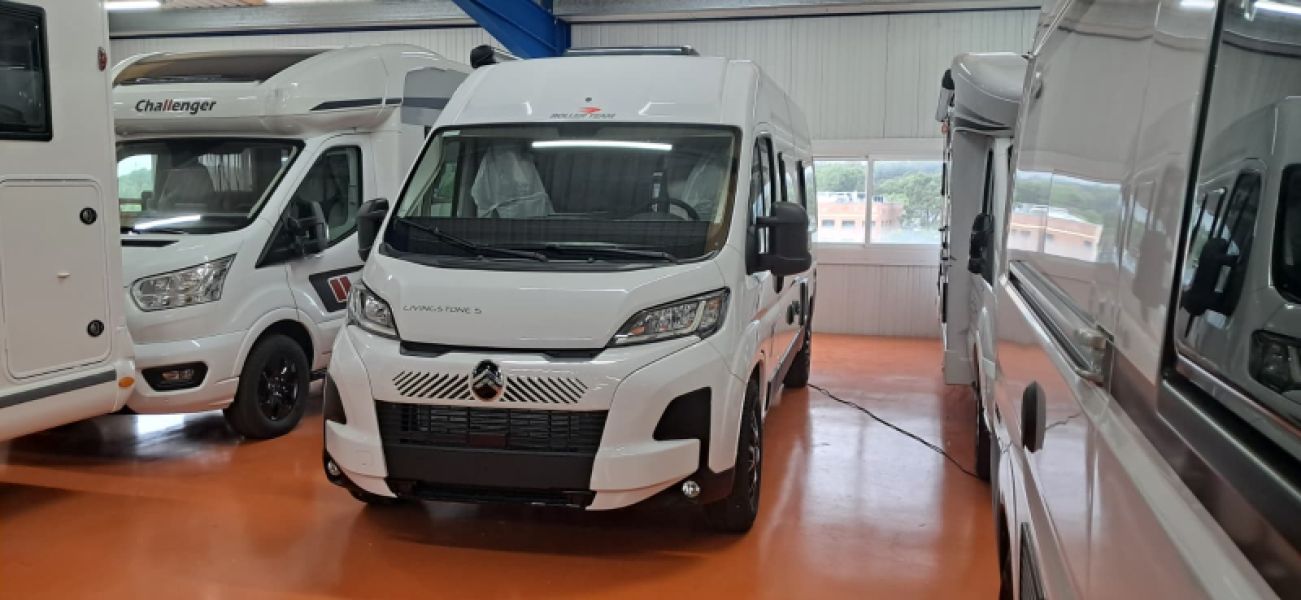 En venta Roller Team Roller Team Citroën Jumper Livingstone GO Van 5 140 CV Blanco 2026 Barcelona foto 3