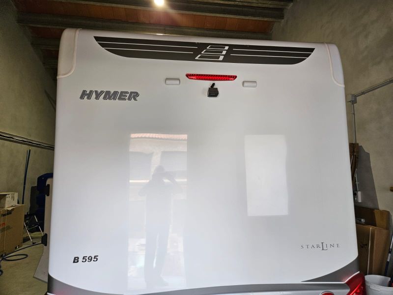 En venta Hymer / Eriba / Hymercar star line 595 Blanco 2012 Lleida foto 7
