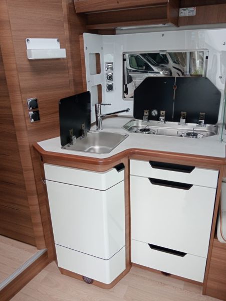 En venta Rapido 666 F Blanco 2025 Guipúzcoa foto 3