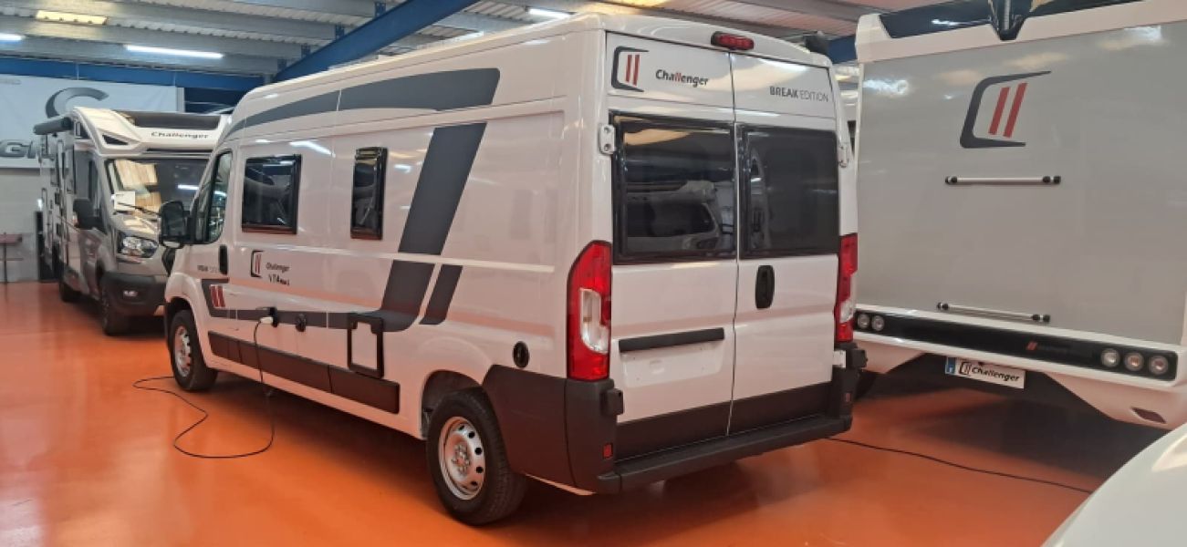 En venta Challenger Challenger Citroën Jumper Stellantis V114 MAX L Break Edition Light Blanco 2026 Barcelona foto 3