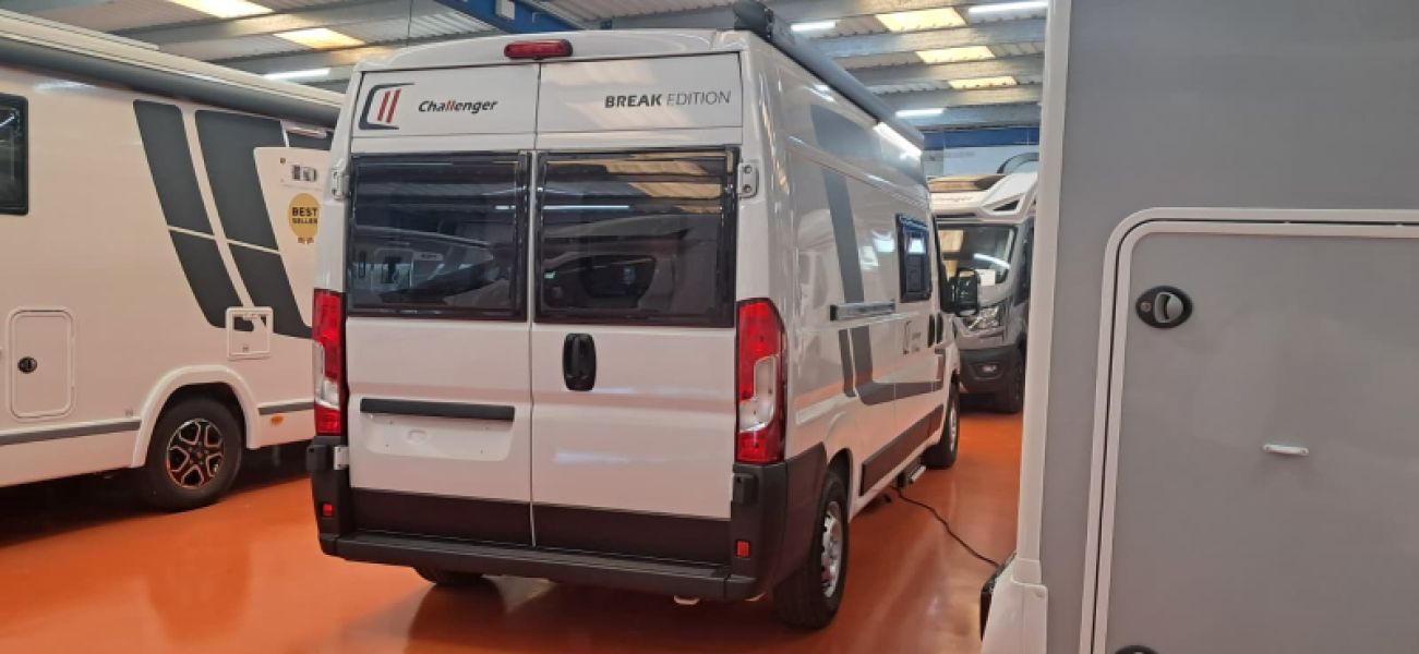 En venta Challenger Challenger Citroën Jumper Stellantis V114 MAX L Break Edition Light Blanco 2026 Barcelona foto 4