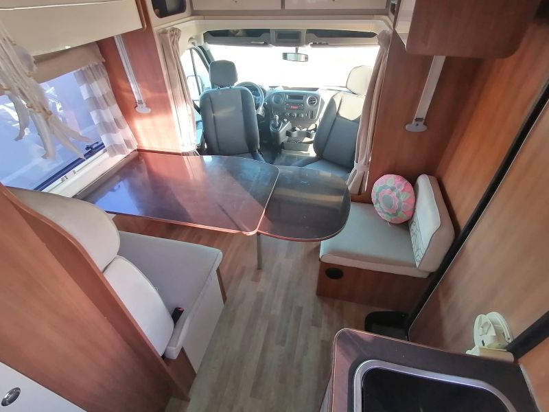En venta Rimor Renault Rimor katamarano 109 plus Blanco 2016 Cádiz foto 6