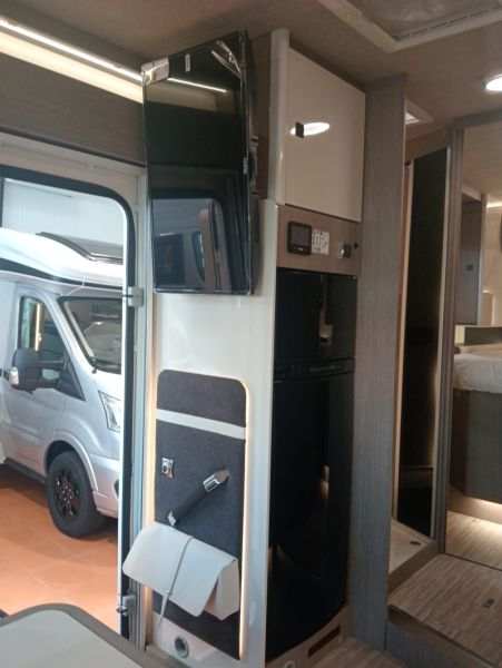 En venta Bavaria-Camp Eden Camp H745GLC Blanco 2025 Guipúzcoa foto 6
