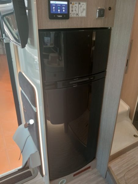 En venta Bavaria-Camp Eden Camp H745GLC Blanco 2025 Guipúzcoa foto 12
