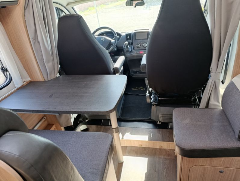 En venta Sunlight V60 Blanco 2021 Madrid foto 3