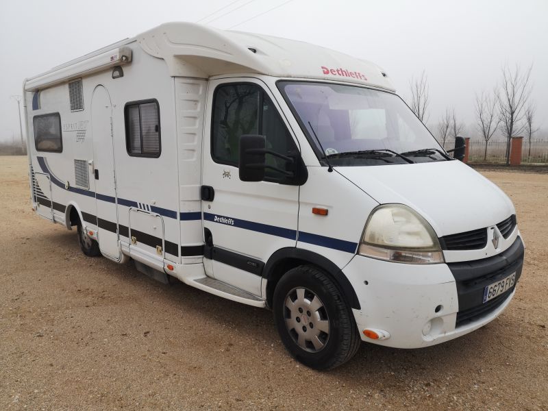 En venta Dethleffs Sprit RT Blanco 2007 Madrid foto 1