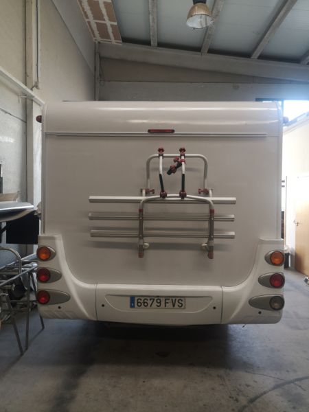 En venta Dethleffs Sprit RT Blanco 2007 Madrid foto 3