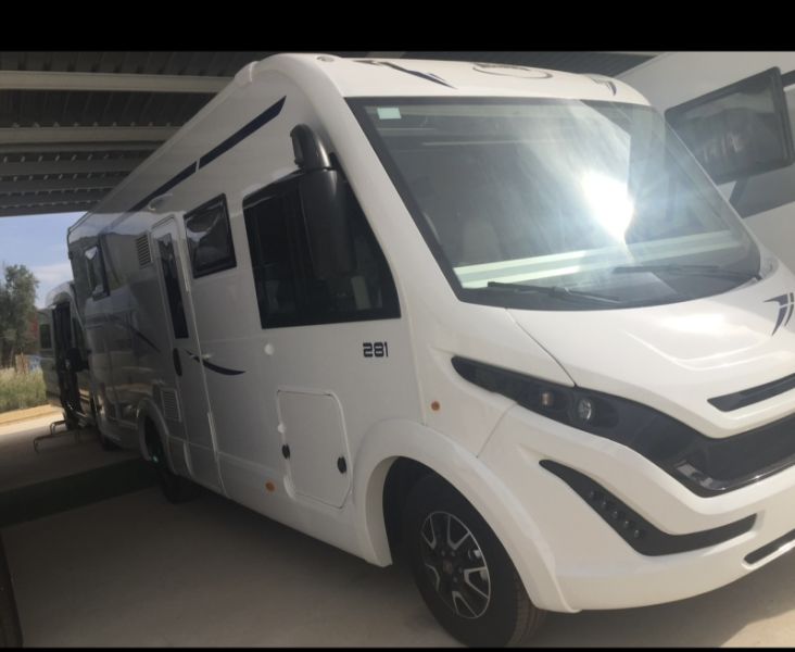 En venta McLouis Nevis 281   2.3CC 160CV Blanco 2022 Alicante foto 3