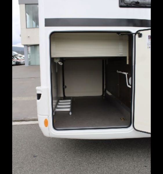 En venta McLouis Nevis 281   2.3CC 160CV Blanco 2022 Alicante foto 12
